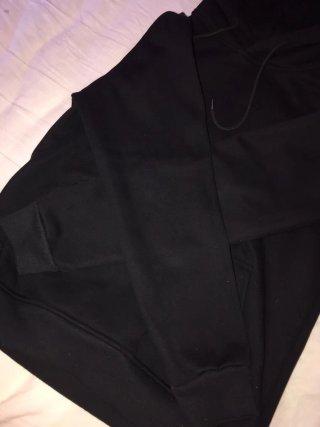 Sudadera The North Face Negra con diseño atrás