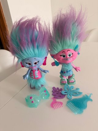 Set de 2 Muñecos Trolls con Accesorios