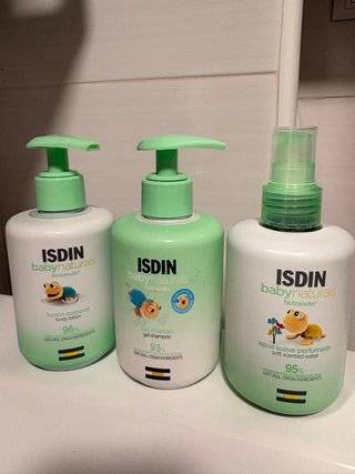 Lote de 3 productos Isdin Baby Naturals