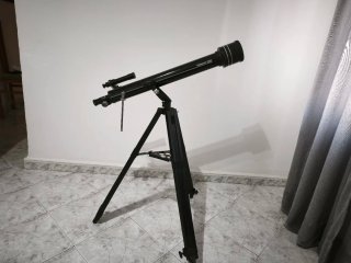 Telescopio Astronómico y Terrestre Tasco + Trípode