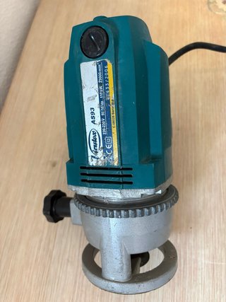 Fresadora Virutex AS93 1100W