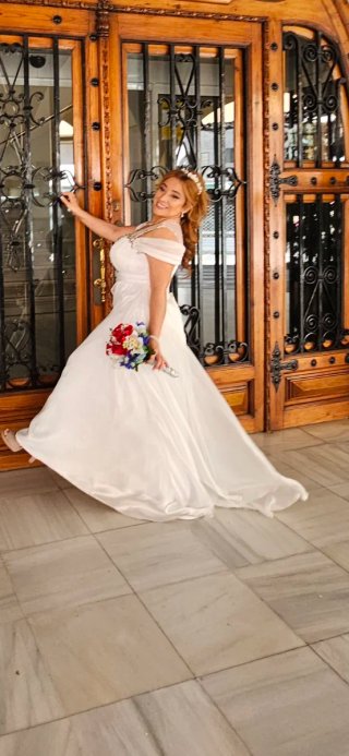 Vestido de Novia Blanco Talla M con Piedras