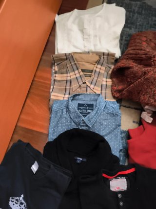 Lote de ropa variada (10 kg)