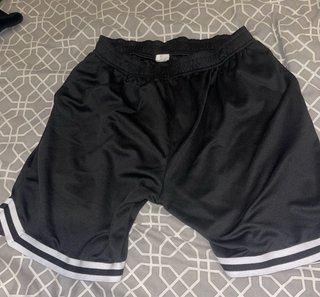 Pantalones cortos deportivos negros