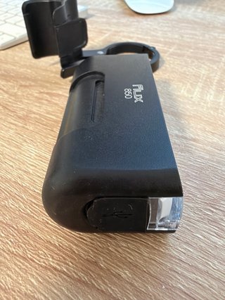 Luz frontal Specialized Flux 850