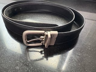 Lote 3 cinturones hombre Vrello