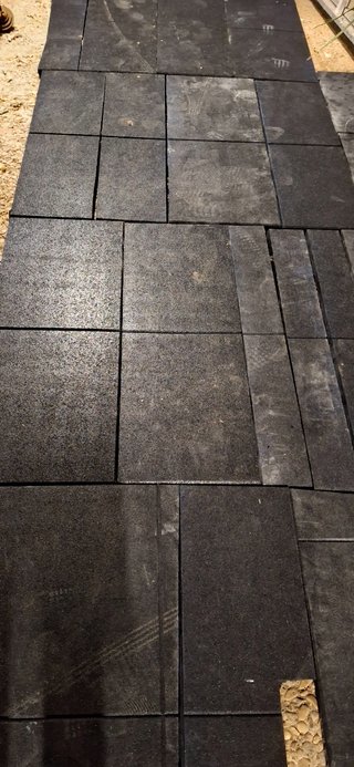 Suelo de caucho para gimnasio o exterior