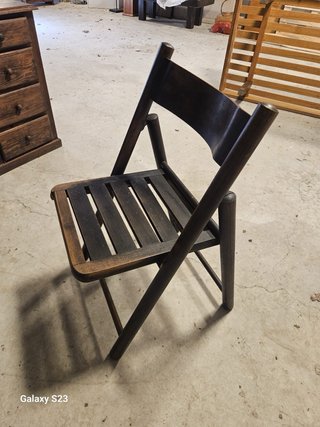 Mesa de escritorio de madera