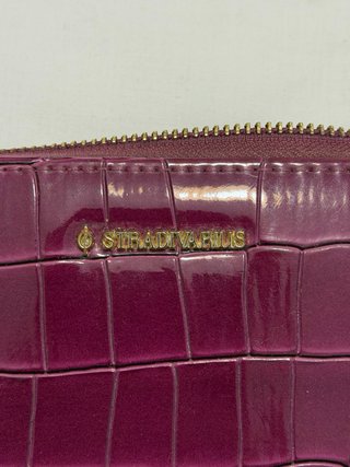 Monedero Stradivarius Morado Usado