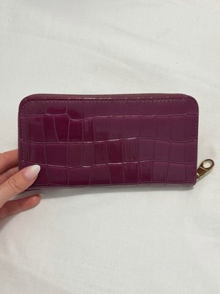 Monedero Stradivarius Morado Usado