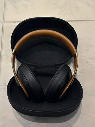 Beats Studio 3 Wireless Skyline Collection