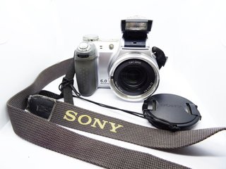 Fotocamera Digitale Sony Cyber-Shot DSC-H2