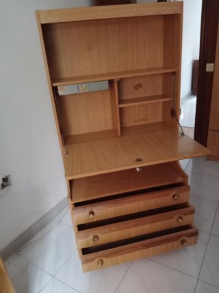 Scrivania Giovanile in Legno