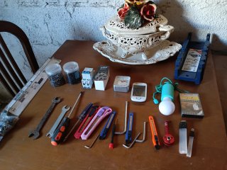 Lote herramientas y material