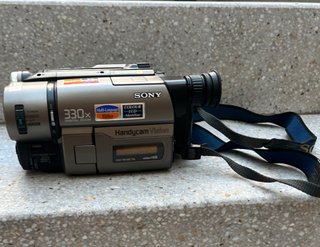 Videocámara Sony Handycam Vision 330x