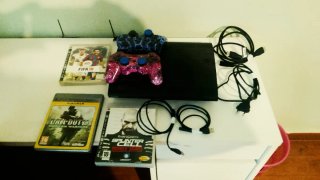 Consola PS3 (PlayStation 3) con accesorios