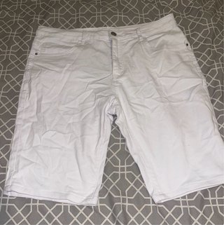 Pantalones cortos blancos