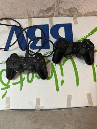 PlayStation 3 con mando