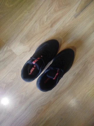 Zapatillas Prada America's Cup Negras y Rojas