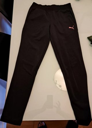 Pantalón deportivo Puma negro