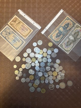 Monete e banconote vintage