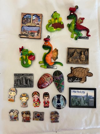 IMANES NEVERA KRAKOVIA-INDONESIA-KOREA  LOT 7/7