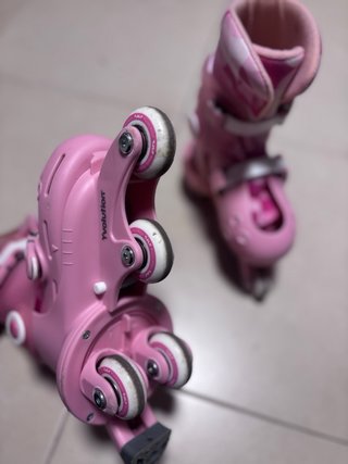 Patines en línea niña + protecciones de regalo