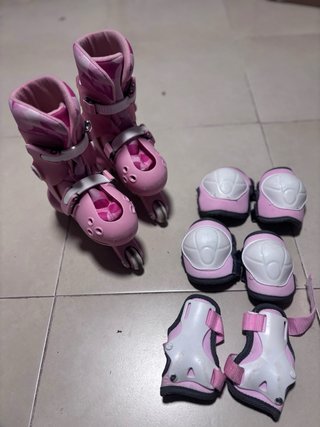 Patines en línea niña + protecciones de regalo