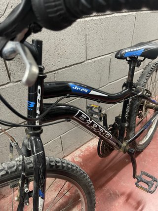 Bicicleta B-PRO Jr24