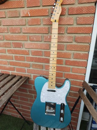 Fender Telecaster Player + funda rígida