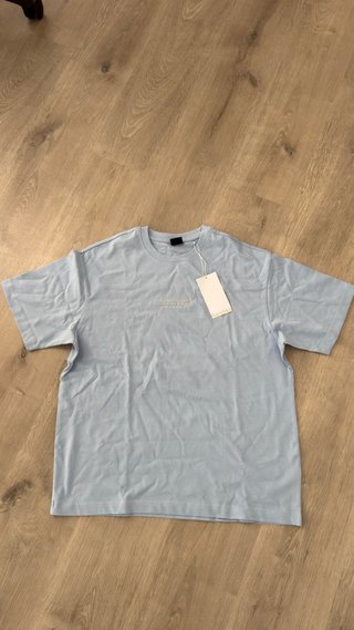 Camiseta Bershka azul talla s