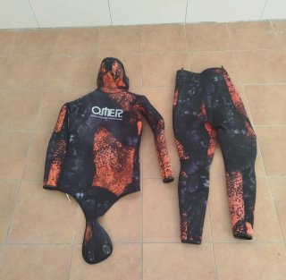 Traje de neopreno Omer 7mm ,talla 4