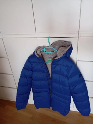 Abrigo Benetton Azul 11-12 años muy poco uso