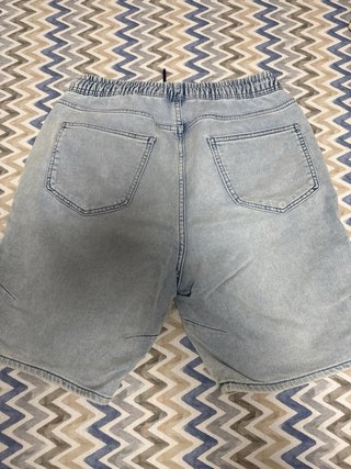 Pantalón corto vaquero Zara