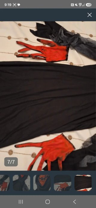 Disfraz Terror. Mascara, tunica, capucha y guantes