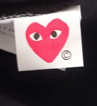 Camiseta Comme des Garçons PLAY Negra Talla M