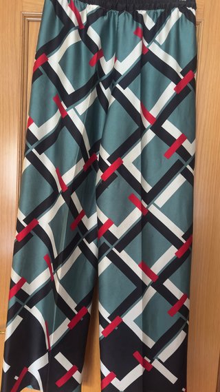 Pantalón Zara Satén Estampado