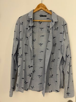 Camisa Bershka Azul Estampada Talla M