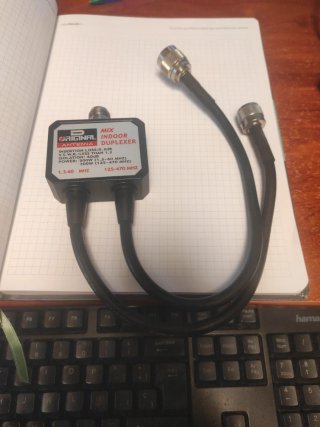 Radioaficionado duplexor