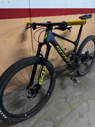 Bicicleta Scott Spark RC World Cup