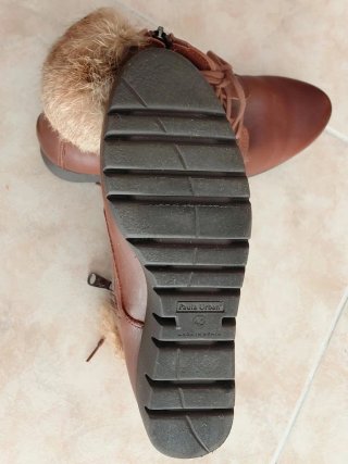 Botines de cuero marrón con pelo