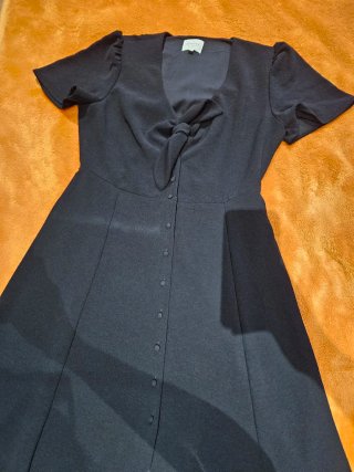Vestido Negro con Lazada Sézane