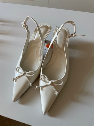 Zapatos de tacón blancos Primark nuevos