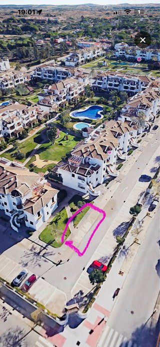 OFERTA .aparcamiento residencial privado,barrosa