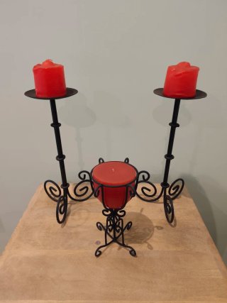 Juego de 3 Candelabros de Metal Negro