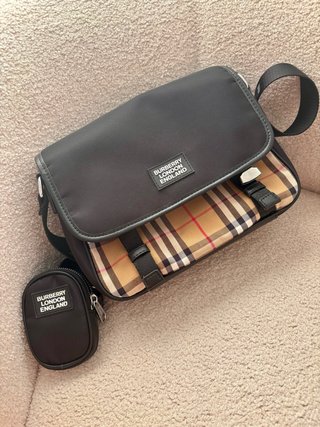 Bolso Burberry Clásico