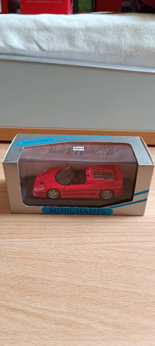 Ferrari F50 Spider Minichamps