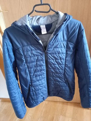 Abrigo fino azulDecathlon azul 14-15 años poco uso