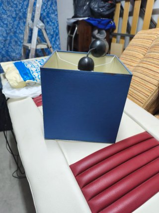 Lámpara de mesa juvenil azul 1, negra metal 2