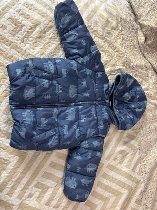 Abrigo Infantil Azul con Estampado